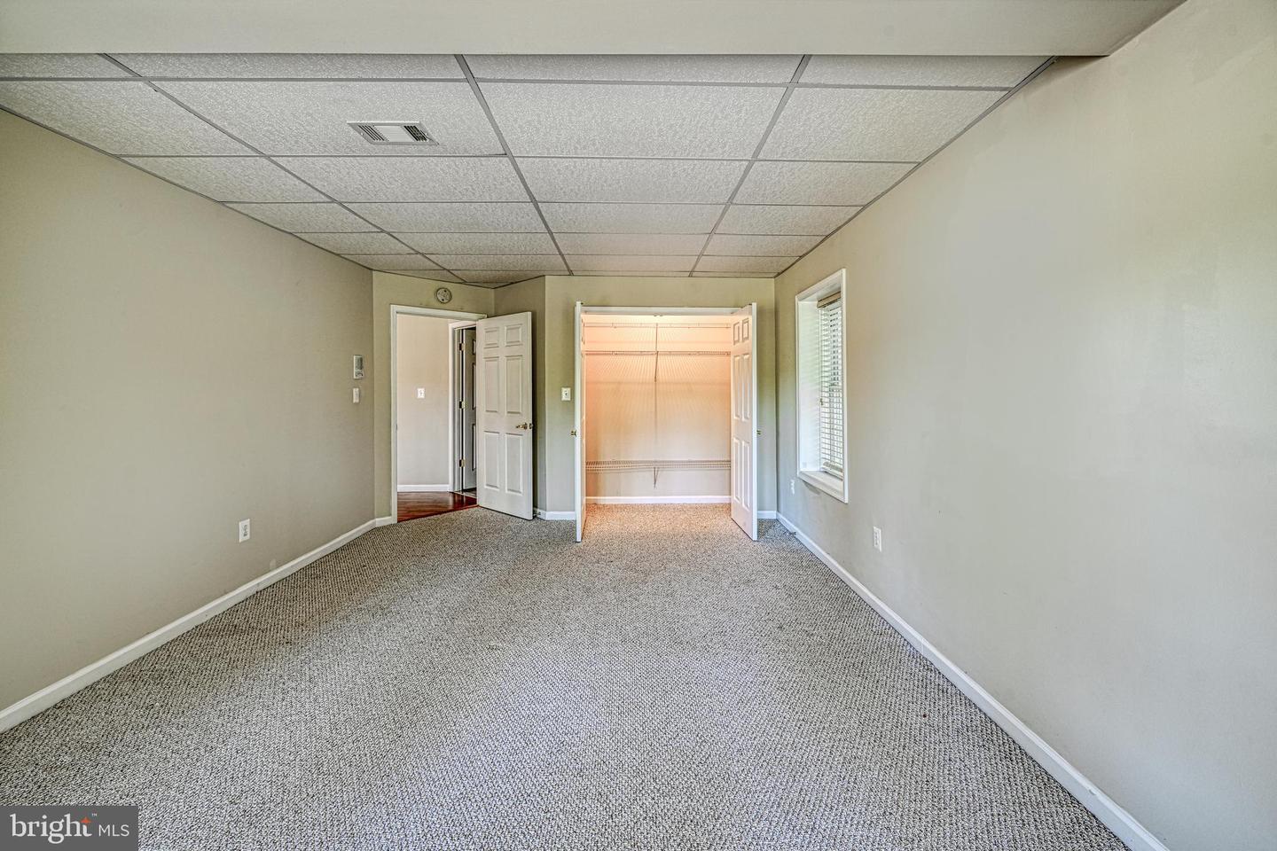 401 Laurelwood Dr