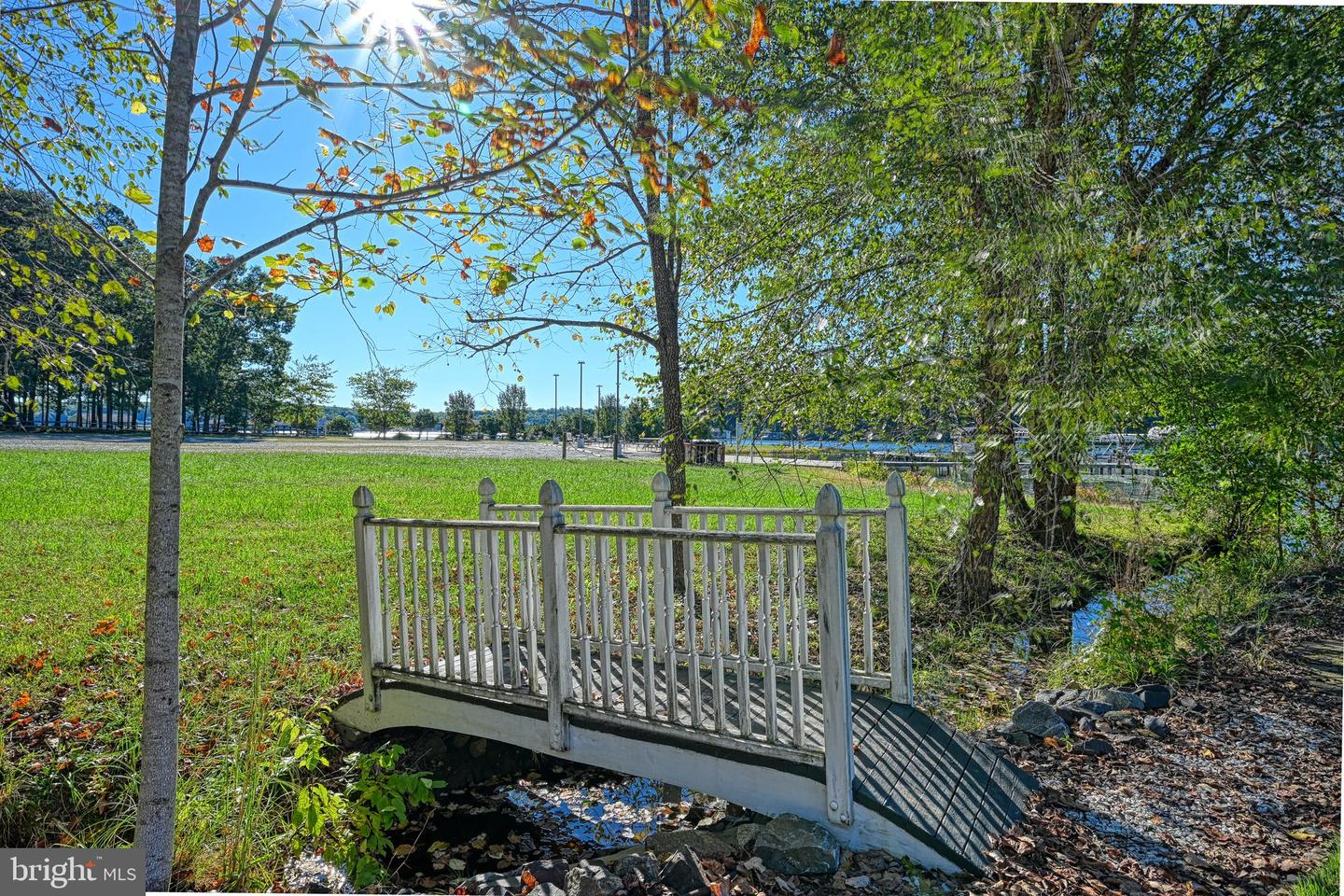 401 Laurelwood Dr
