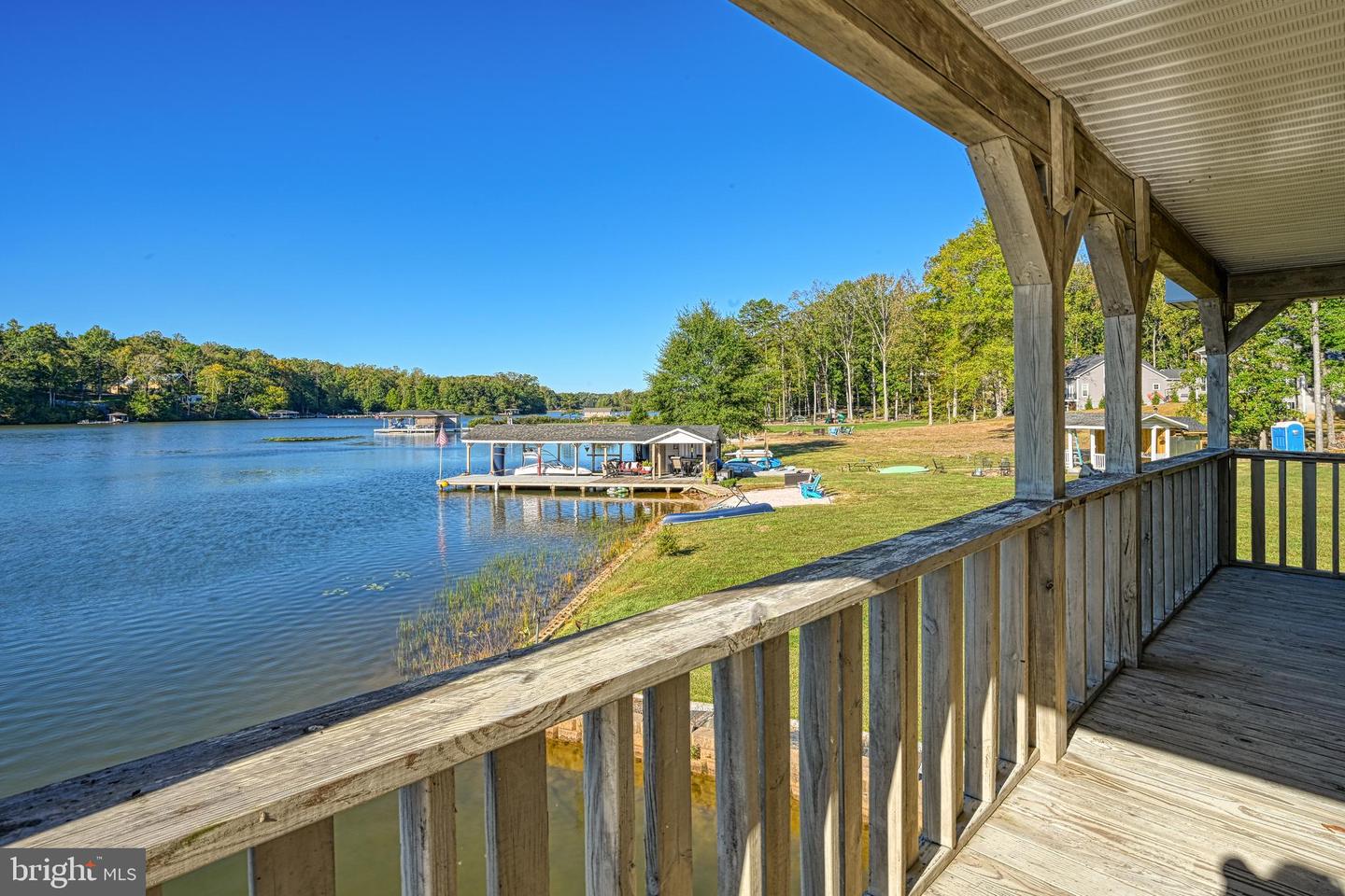 401 Laurelwood Dr