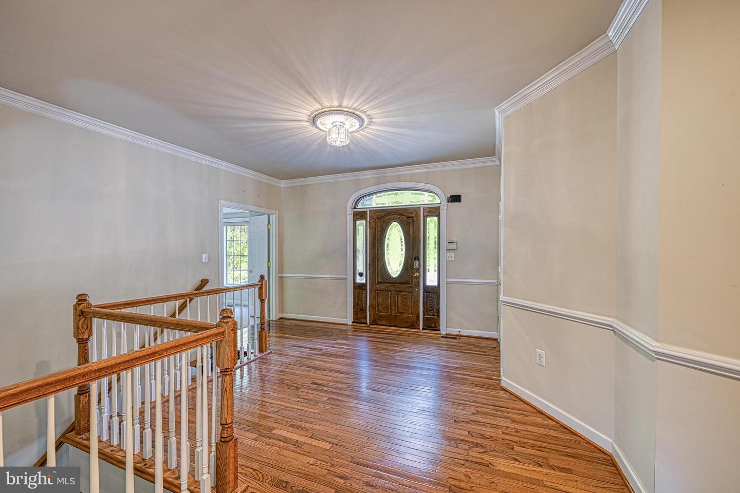 401 Laurelwood Dr