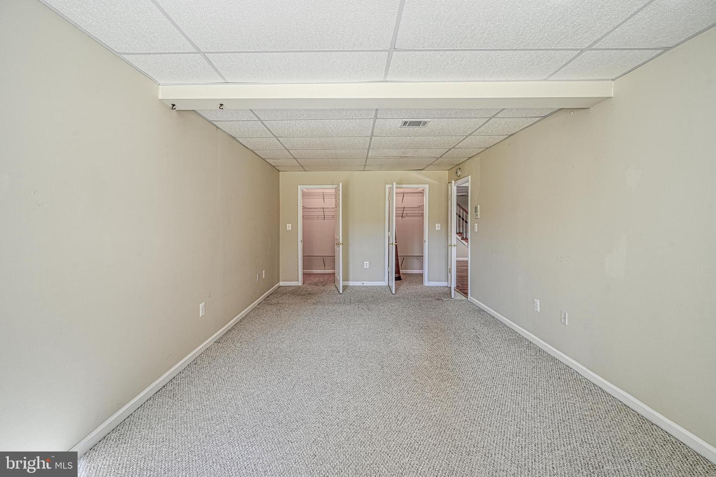 401 Laurelwood Dr