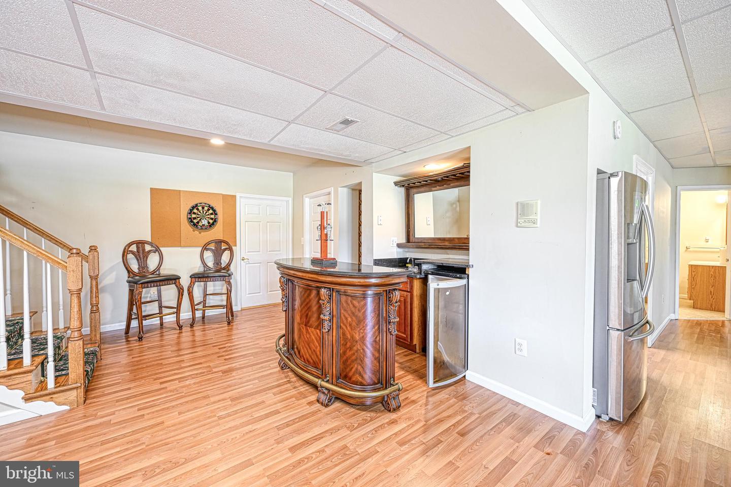 401 Laurelwood Dr