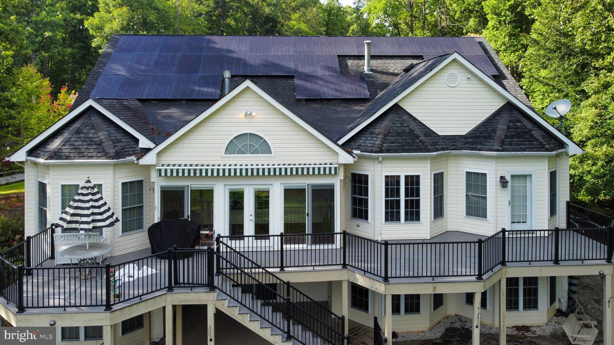 401 Laurelwood Dr