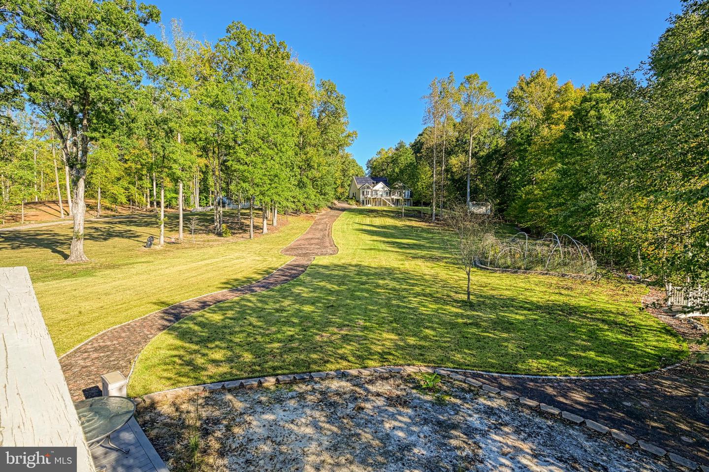 401 Laurelwood Dr