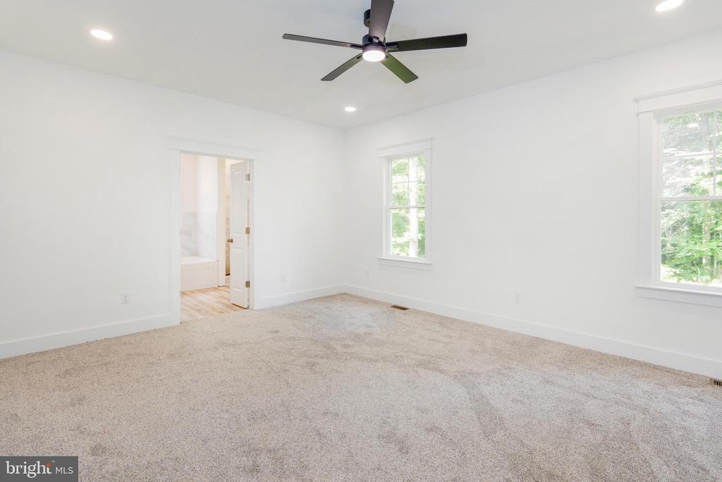 29 Dove Ct