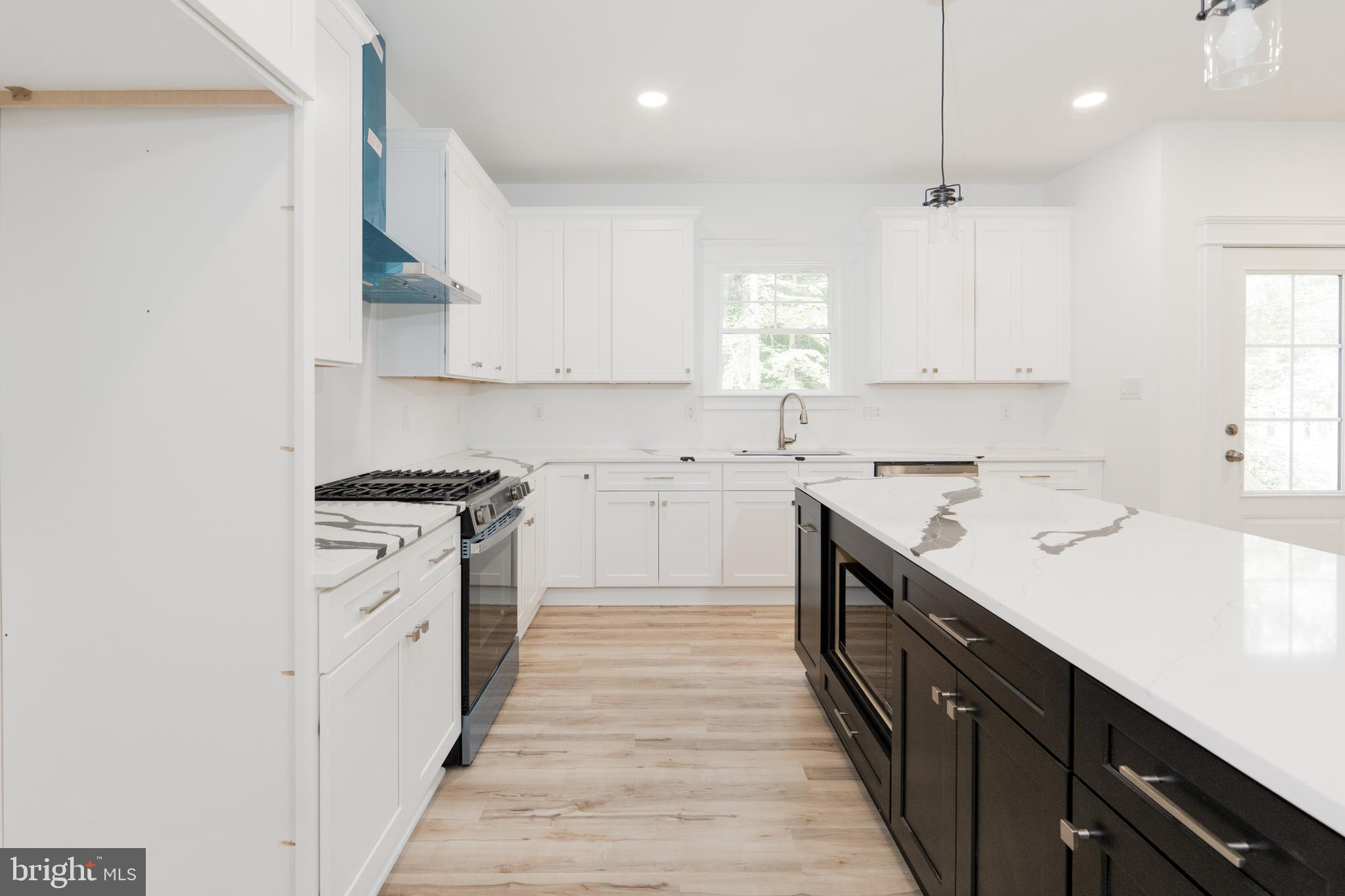 29 Dove Ct