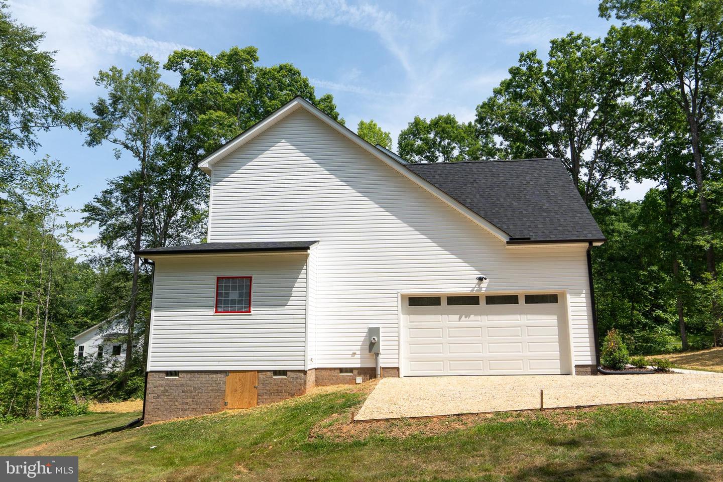 29 Dove Ct