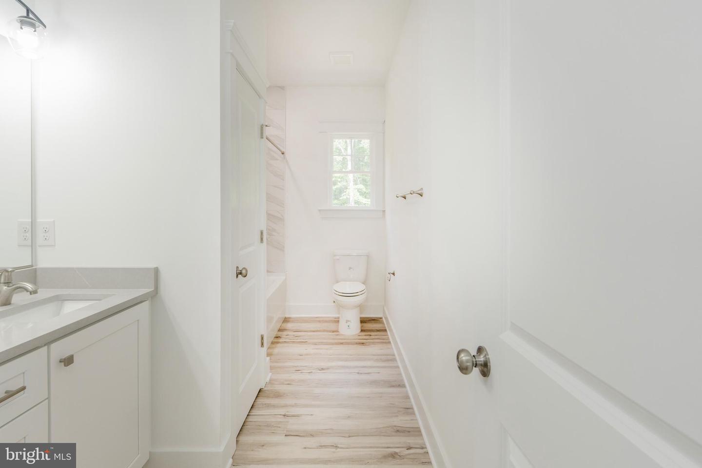 29 Dove Ct