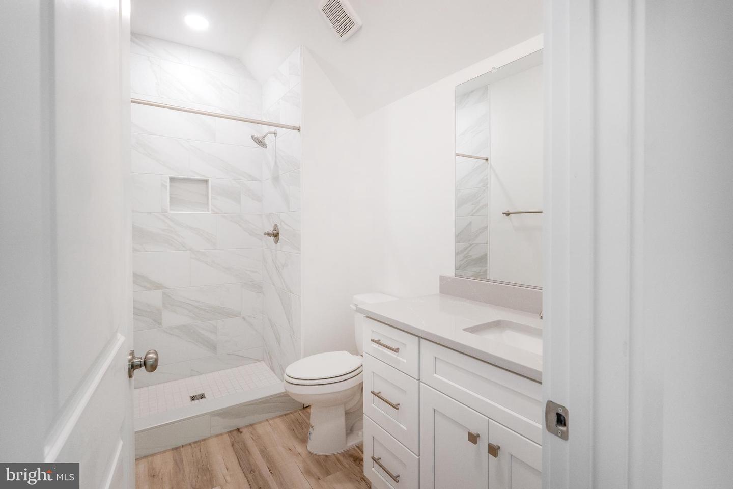 29 Dove Ct