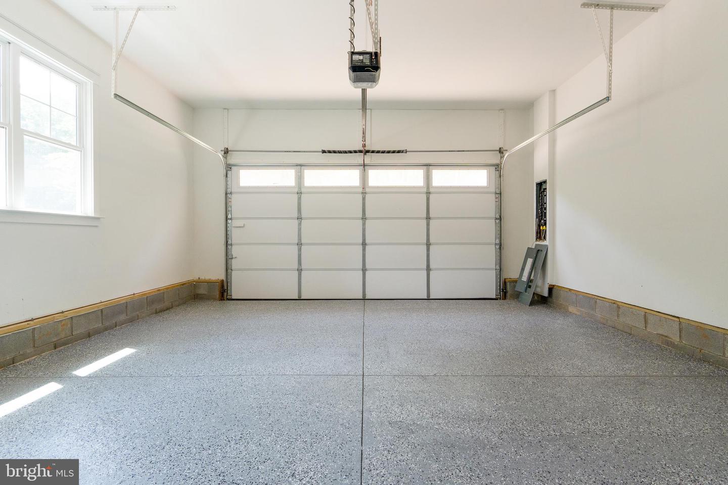 29 Dove Ct
