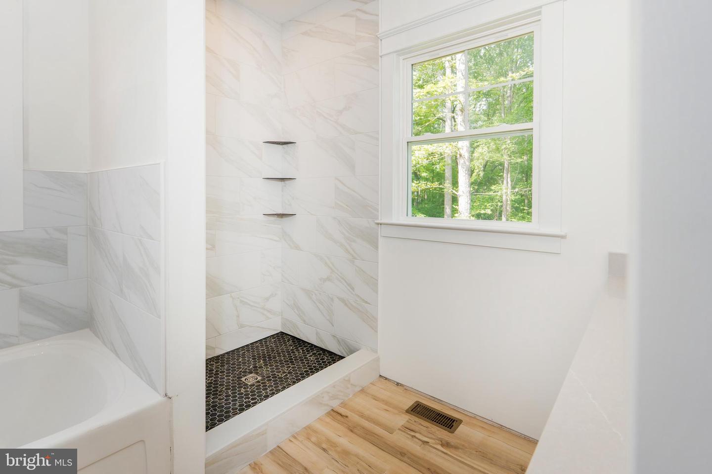 29 Dove Ct