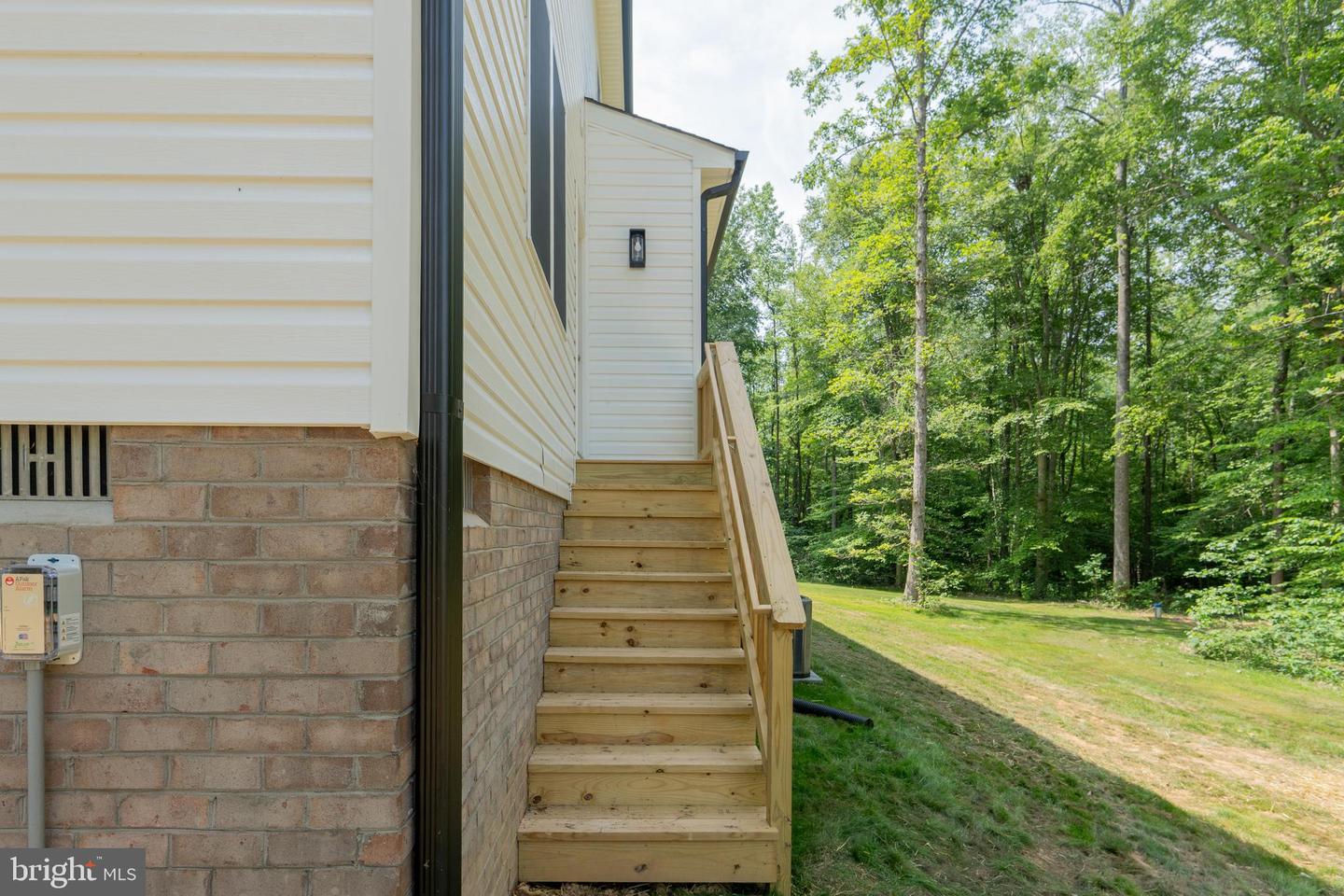 29 Dove Ct