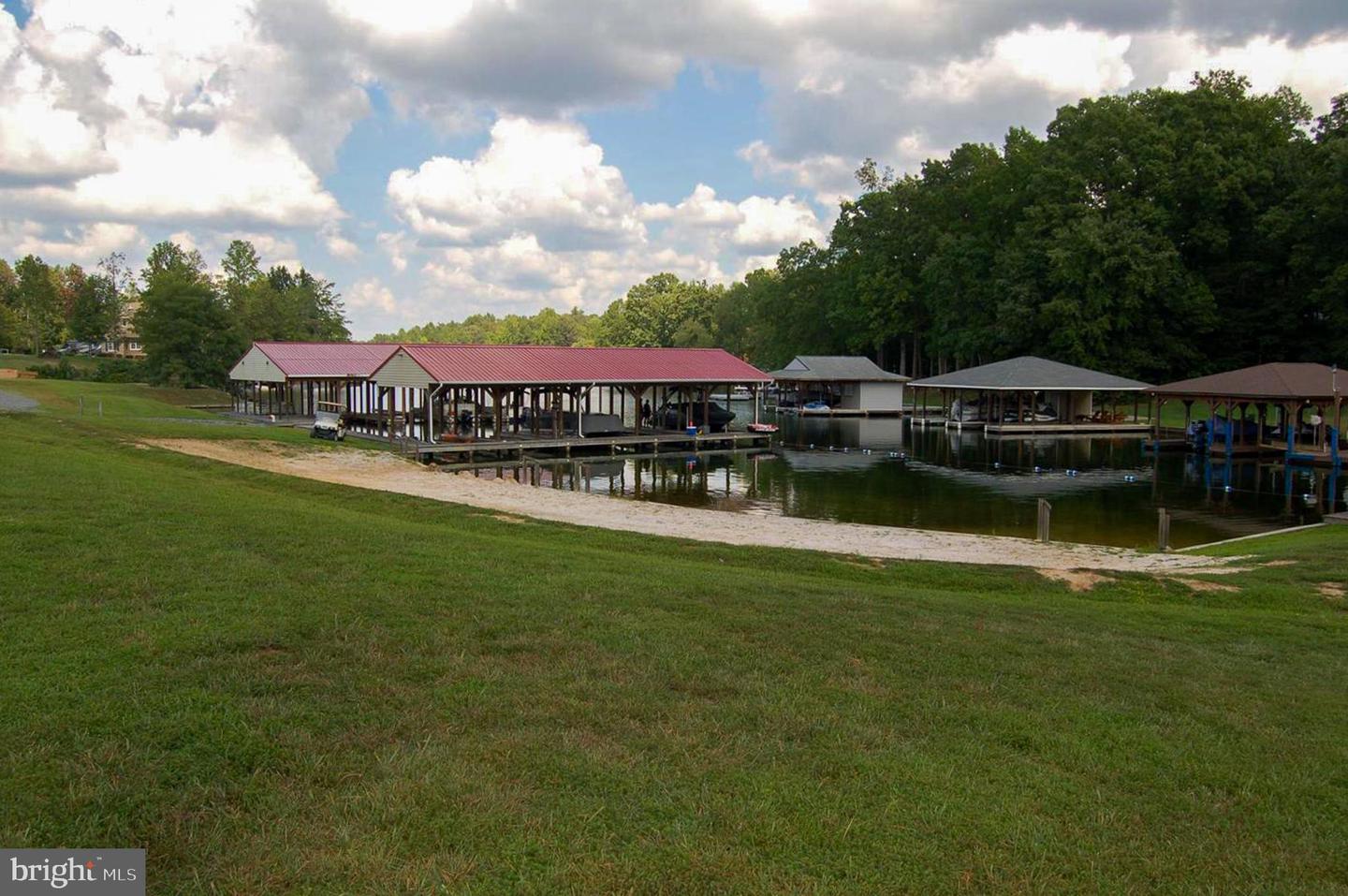 29 Dove Ct