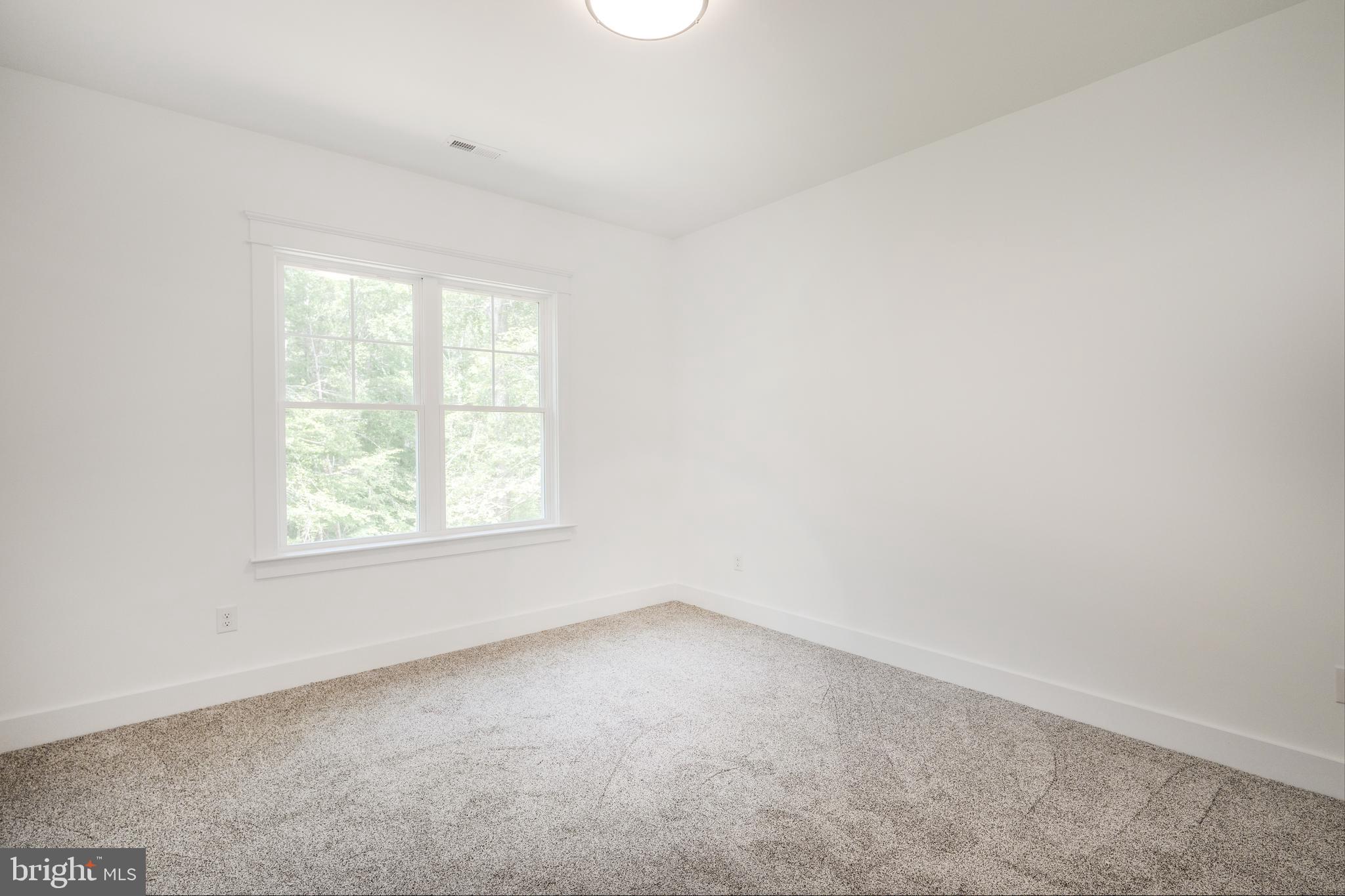29 Dove Ct