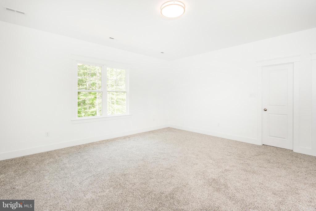 29 Dove Ct