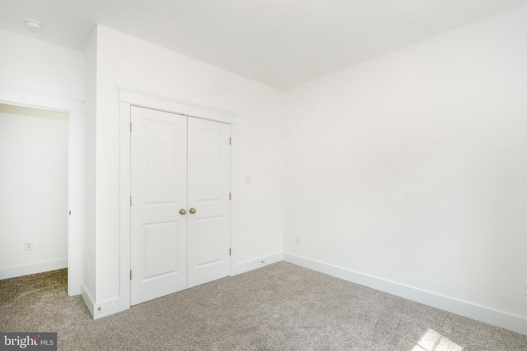 29 Dove Ct