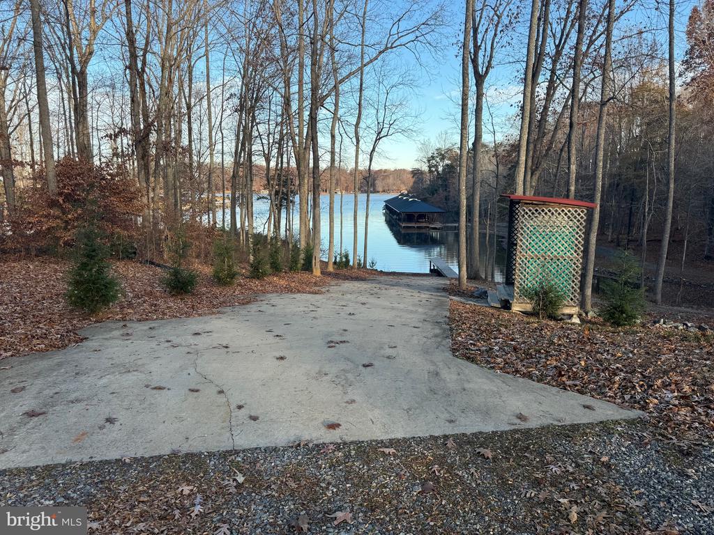 59 Lighthouse Drive