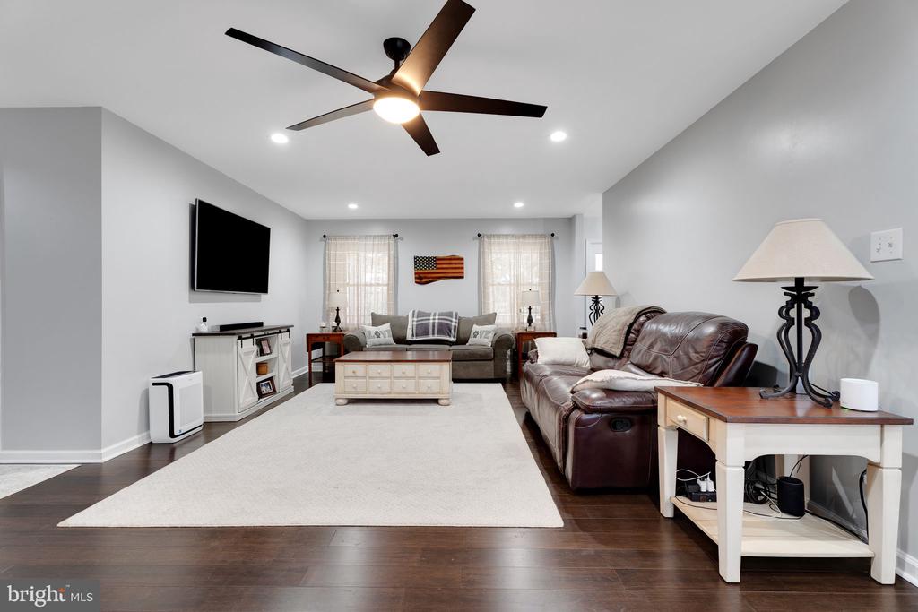 126 Woodger Cir