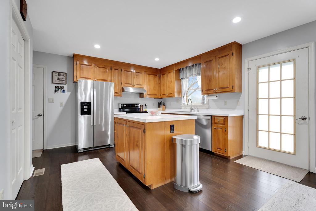 126 Woodger Cir