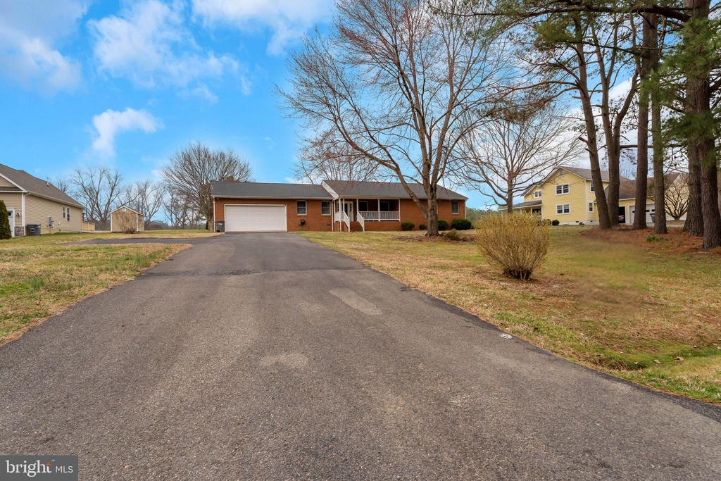 126 Woodger Cir