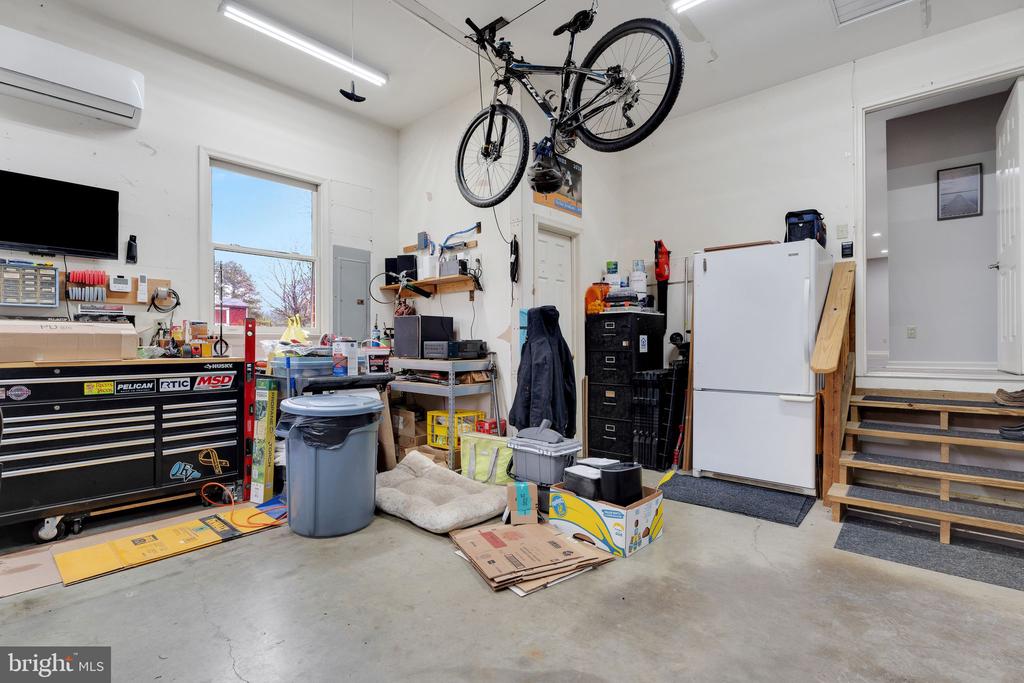 126 Woodger Cir
