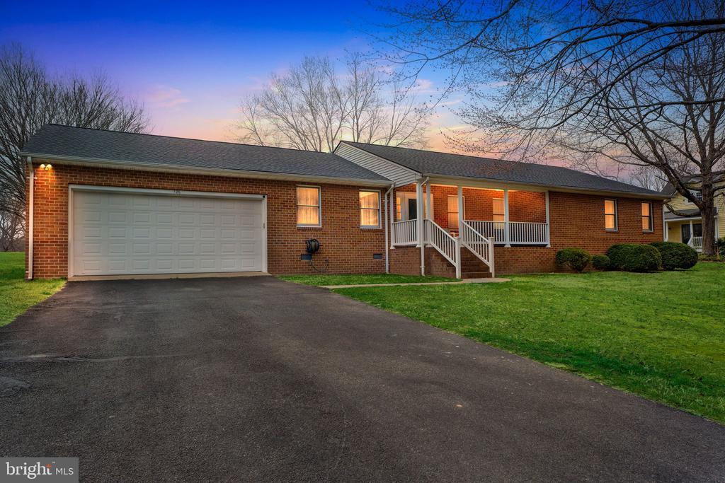 126 Woodger Cir
