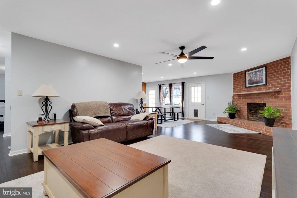 126 Woodger Cir