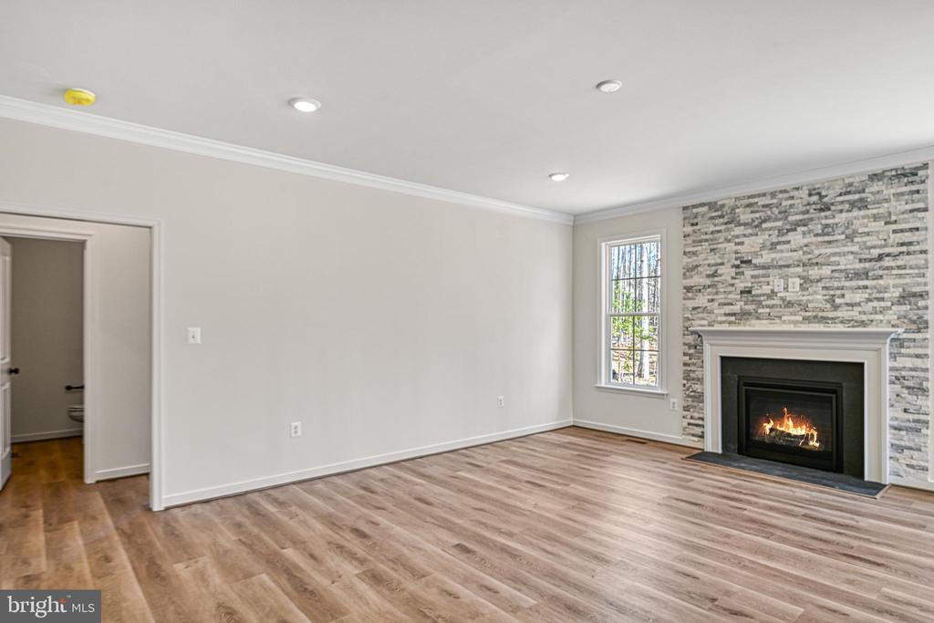 634 Hemlock Loop