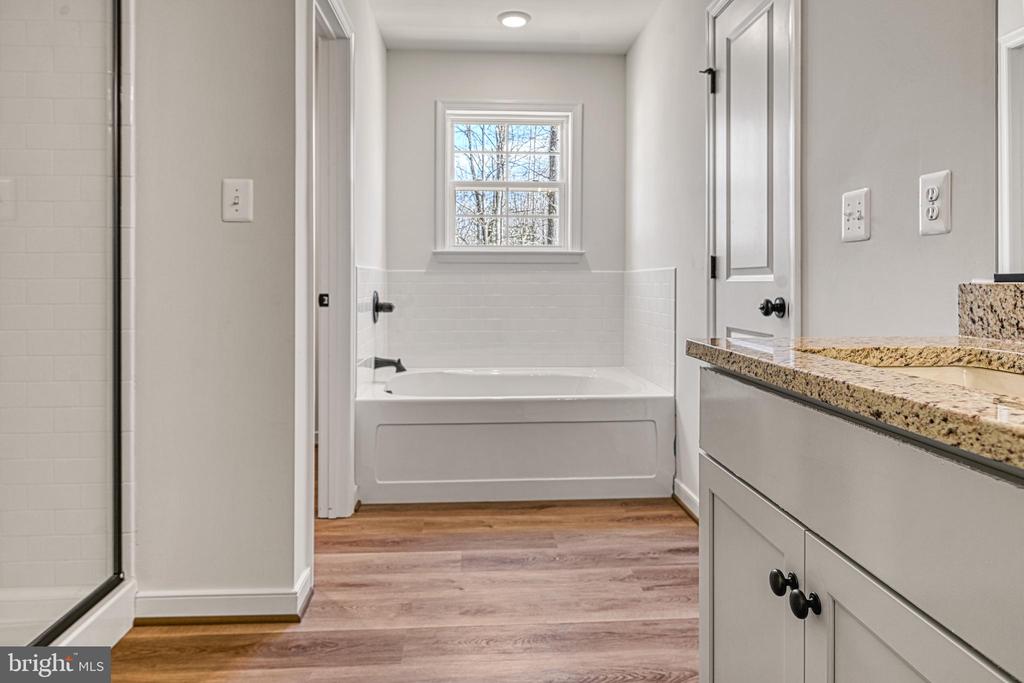 634 Hemlock Loop