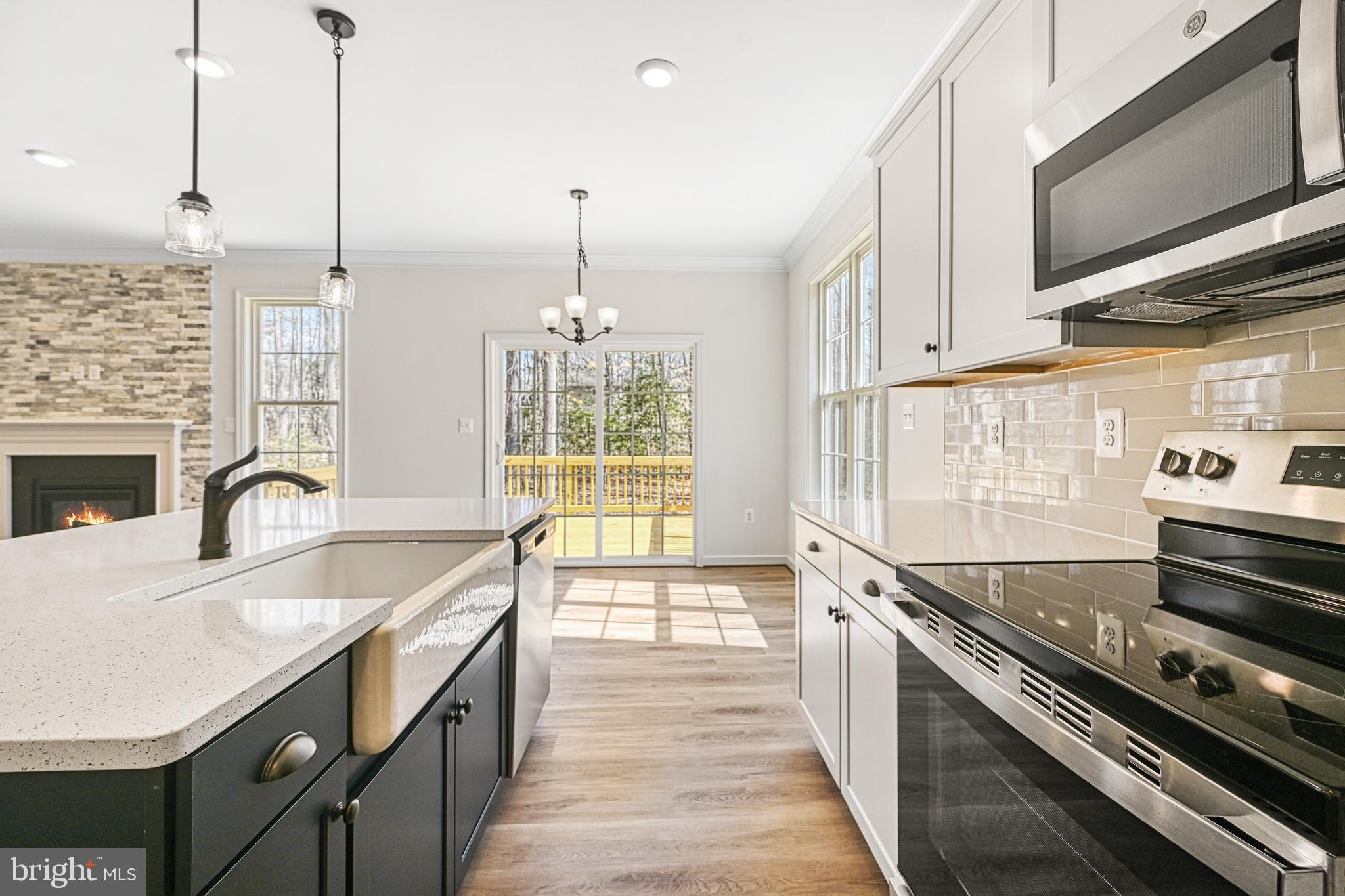 634 Hemlock Loop
