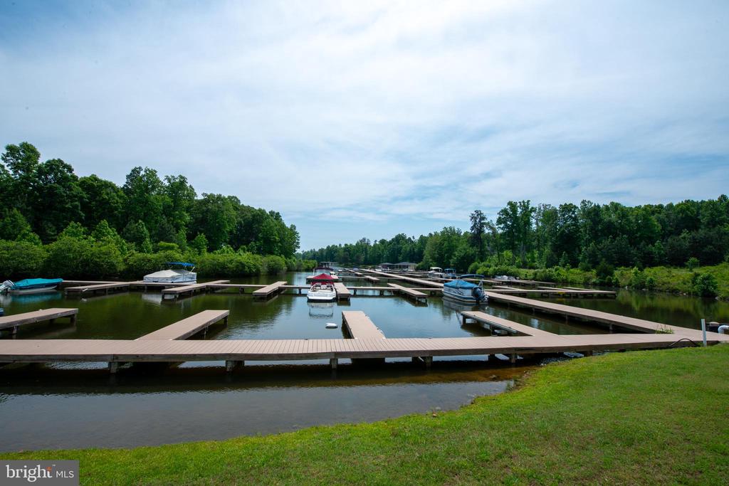 634 Hemlock Loop