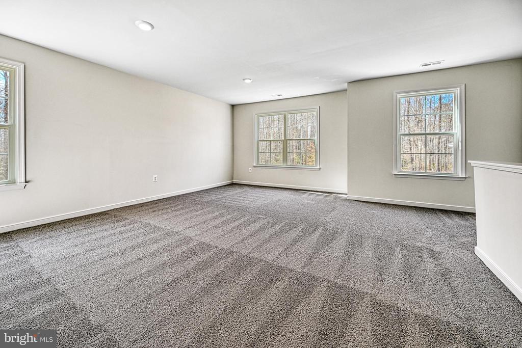 634 Hemlock Loop