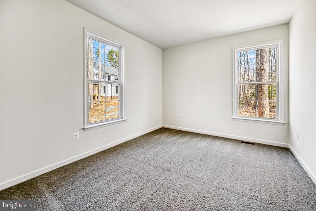 634 Hemlock Loop