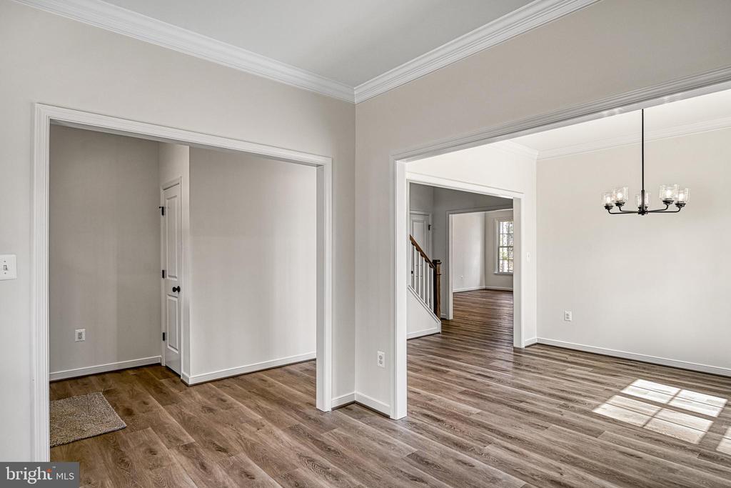 634 Hemlock Loop