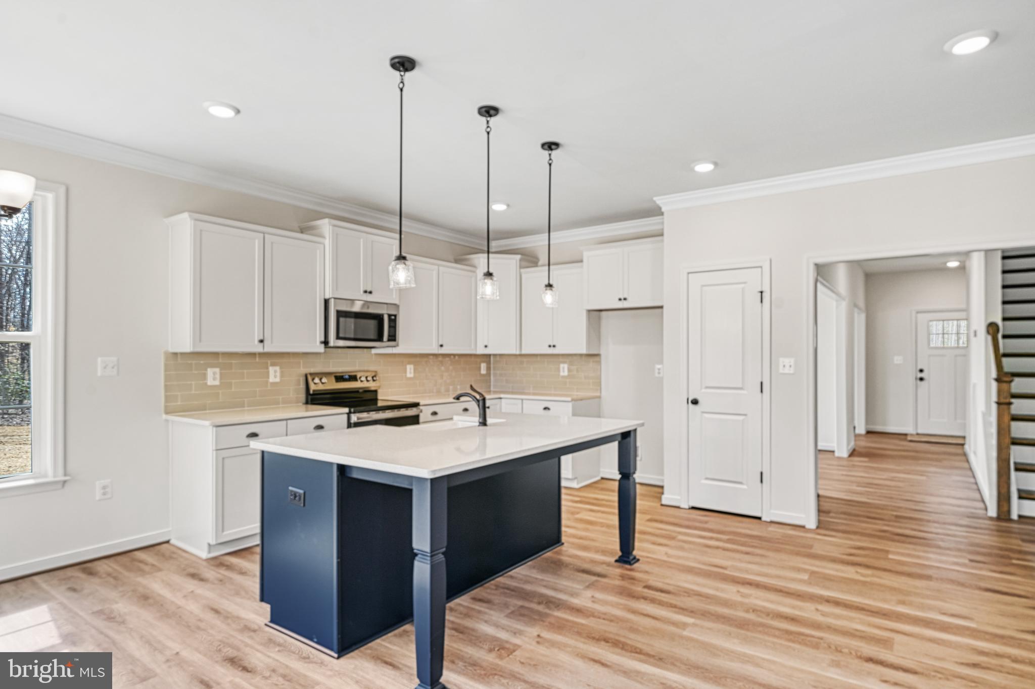 634 Hemlock Loop