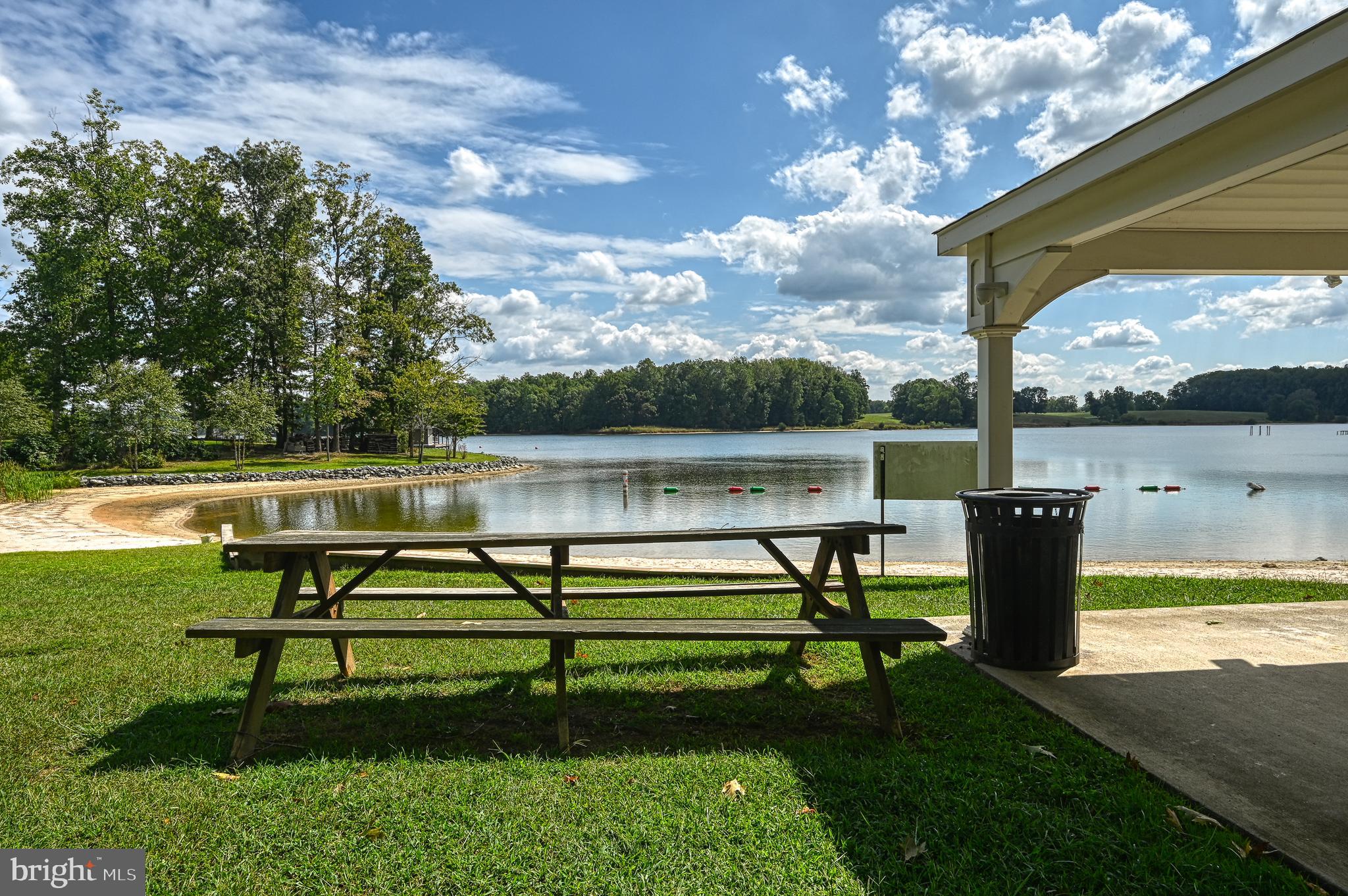634 Hemlock Loop