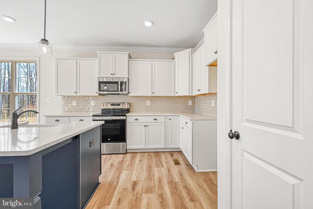 634 Hemlock Loop