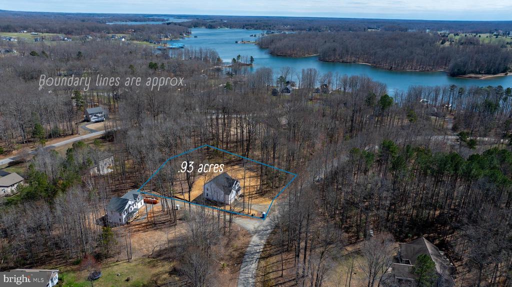 634 Hemlock Loop