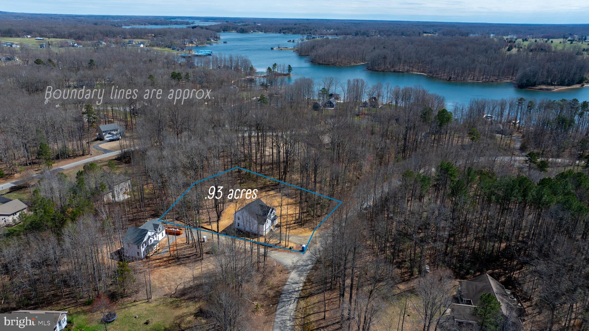 634 Hemlock Loop