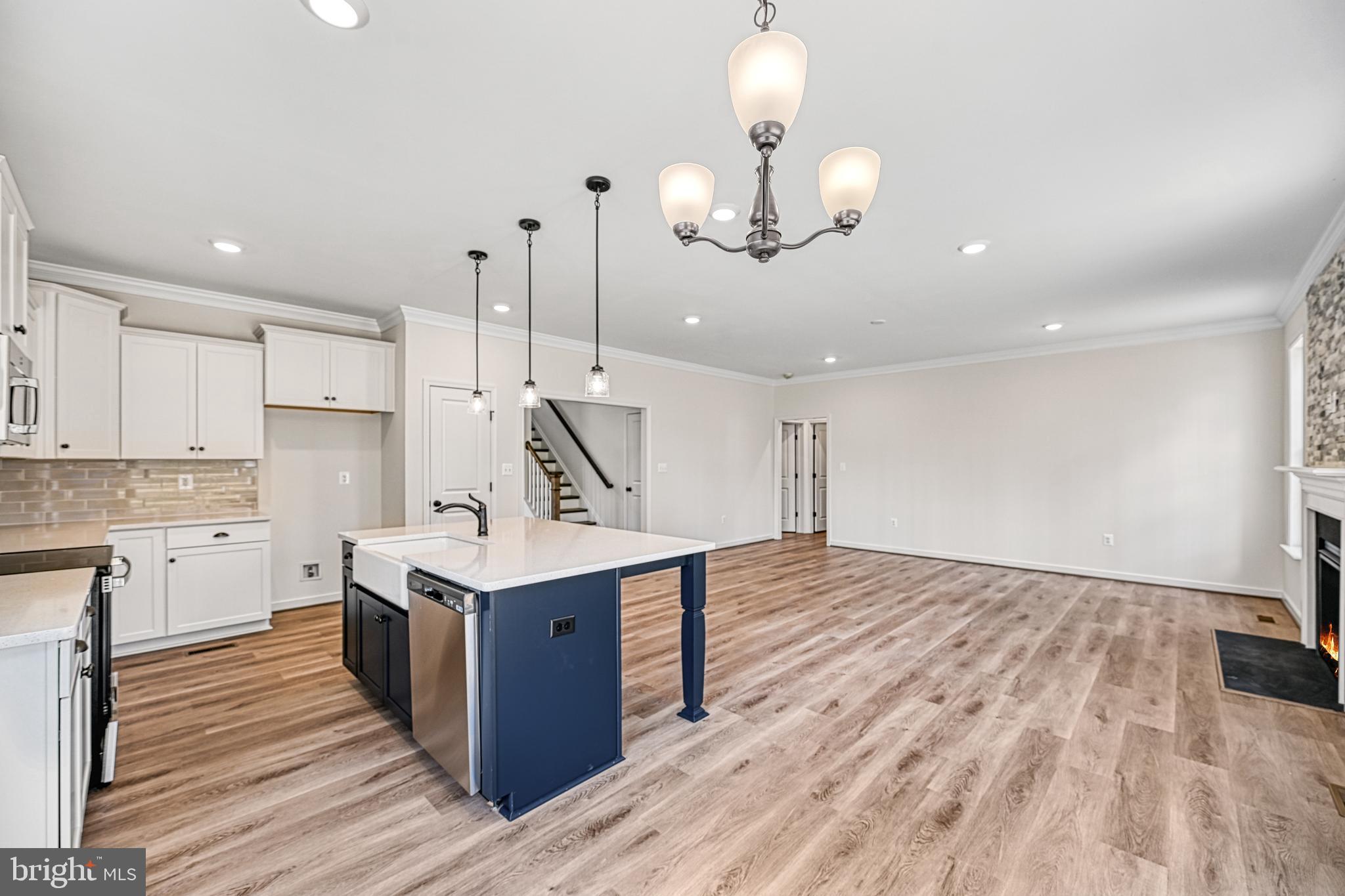 634 Hemlock Loop