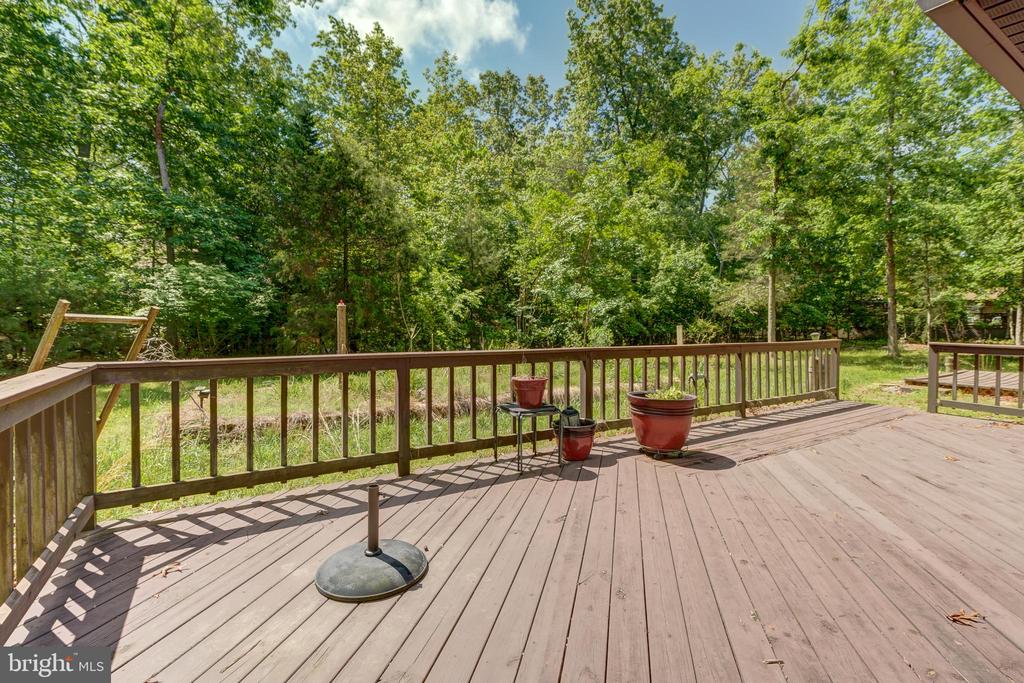 120 Lakewood Circle