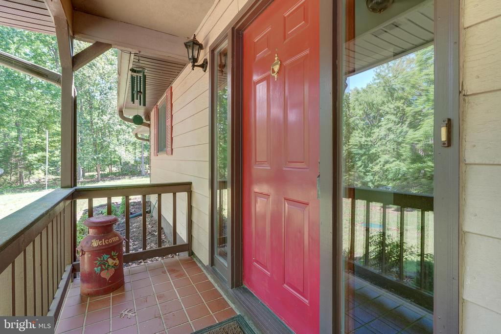 120 Lakewood Circle