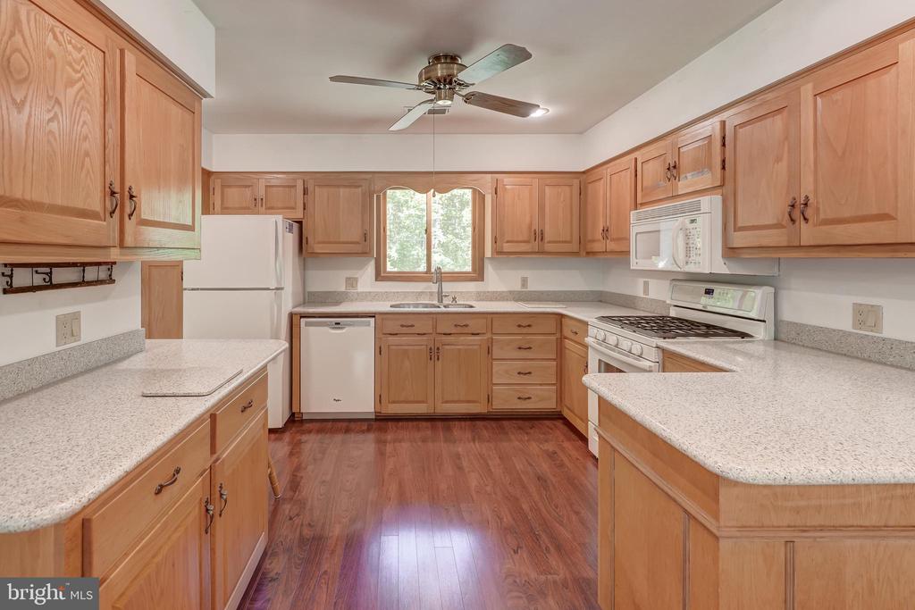120 Lakewood Circle