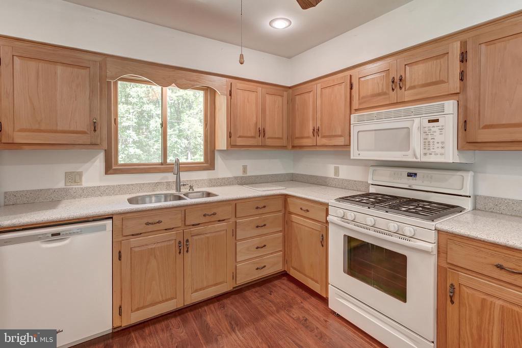 120 Lakewood Circle