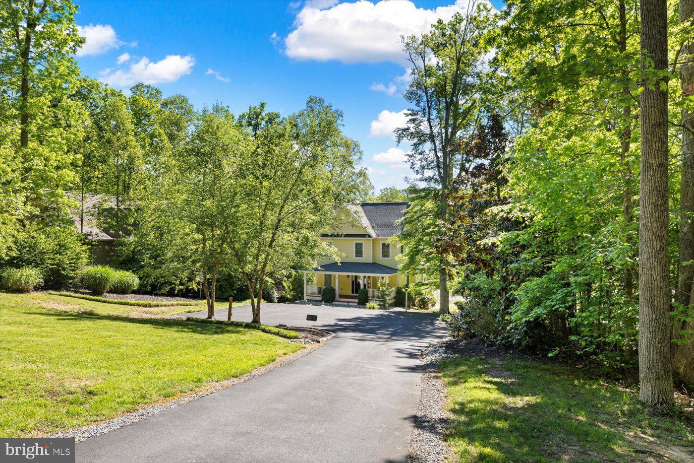 210 Maple Mull