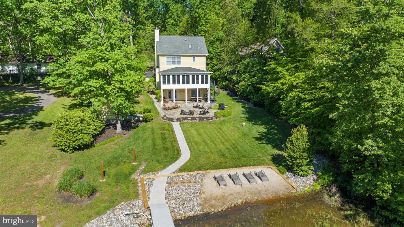 210 Maple Mull