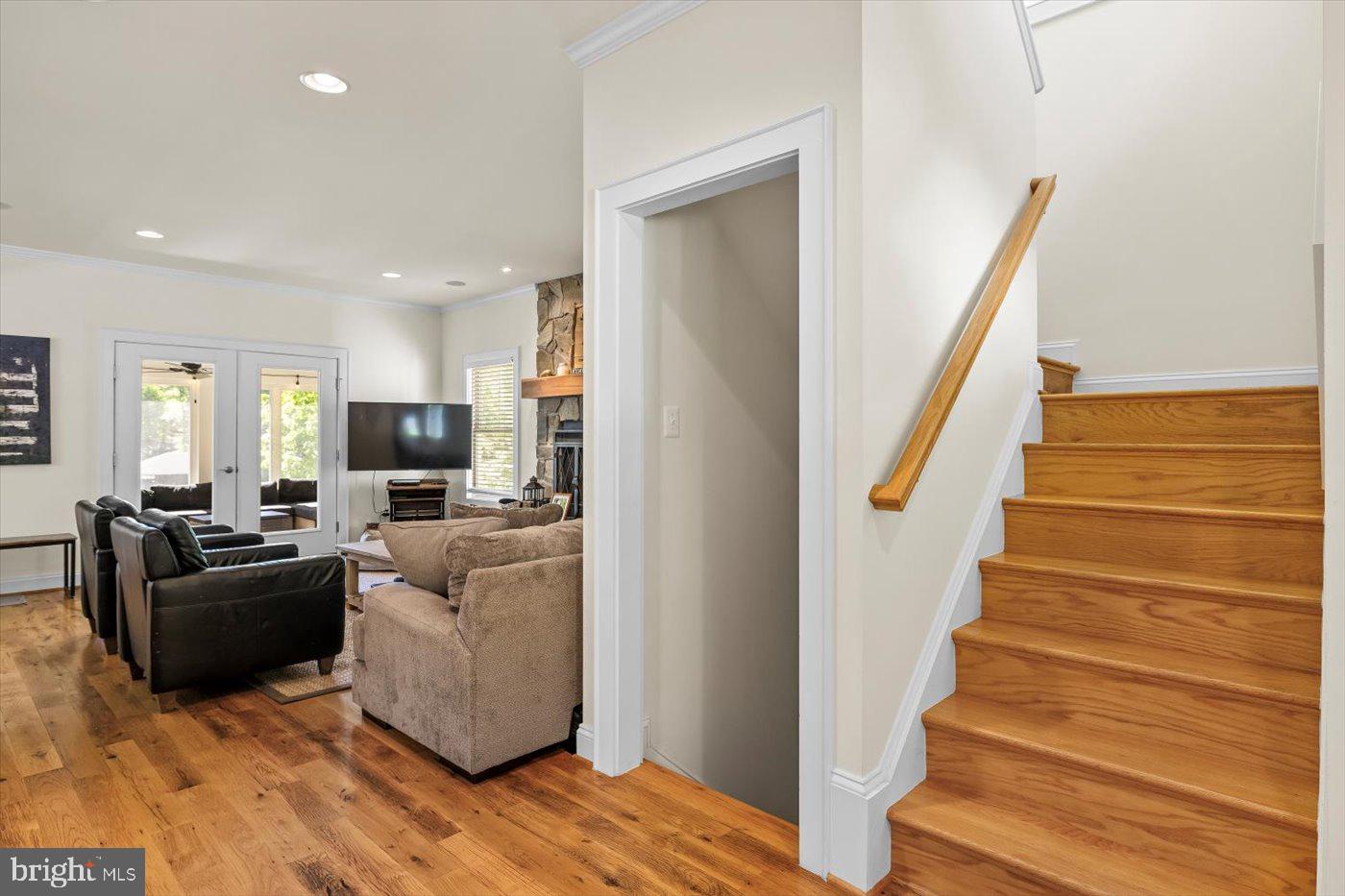 210 Maple Mull
