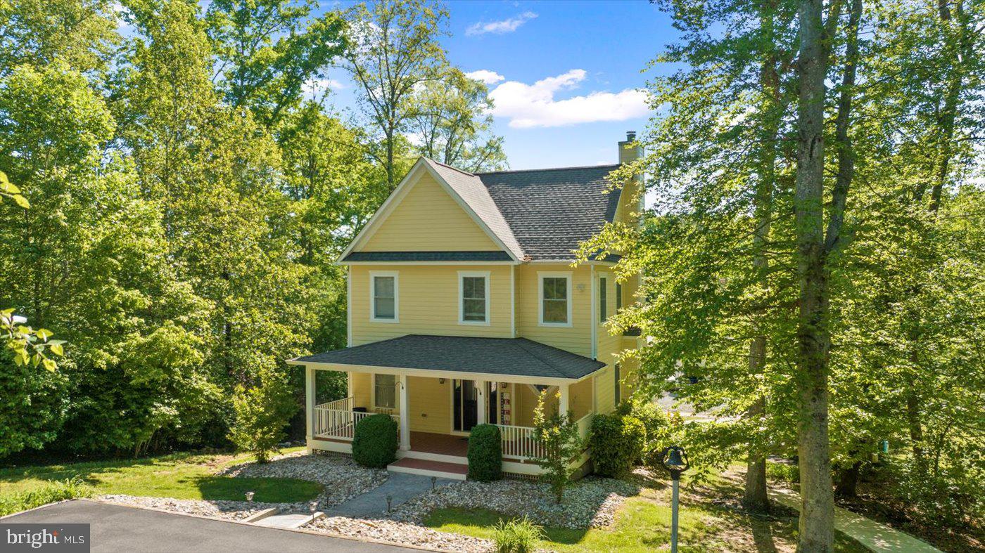 210 Maple Mull