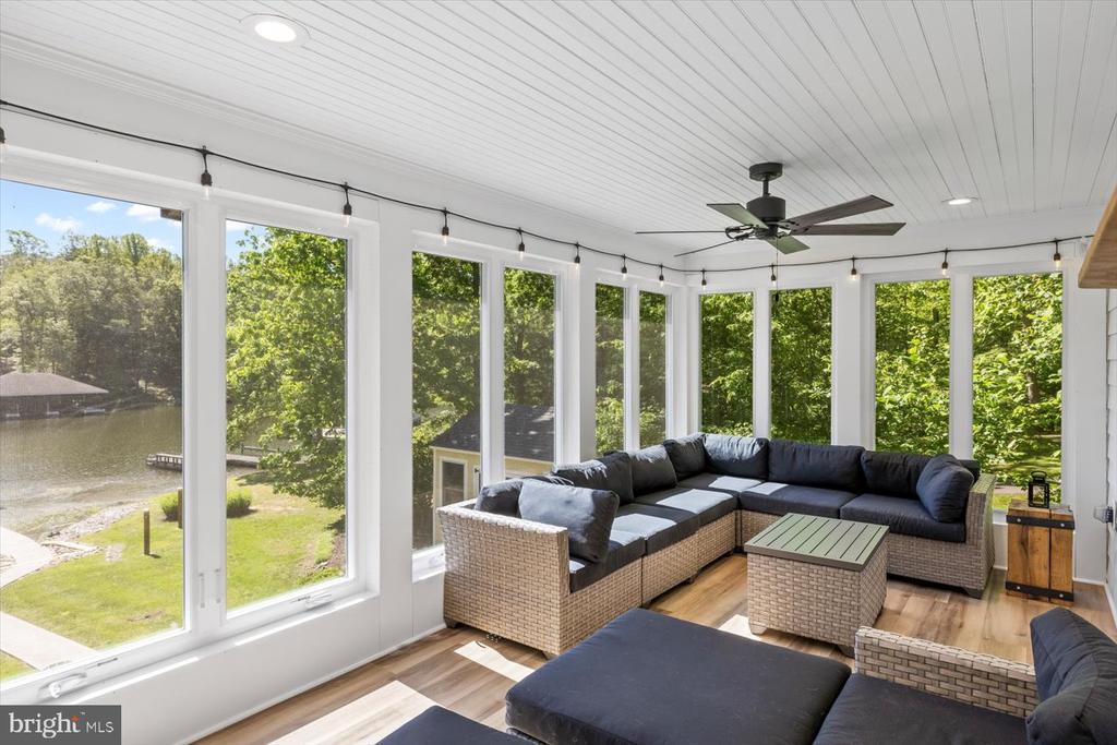 210 Maple Mull