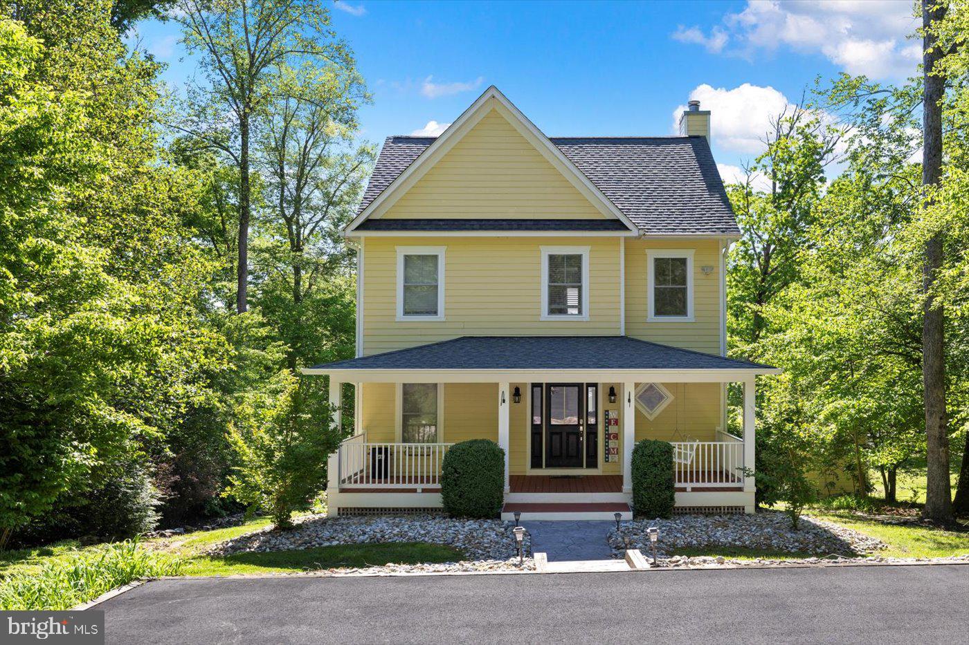 210 Maple Mull